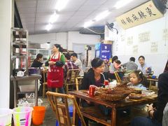 大堂-咏勝锑锅麻辣烫(净居寺路总店)