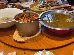 -有红鸡毛店·川菜(建设路店)