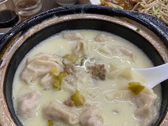 -雪琴面馆富安特色鱼汤面(城中花园店)