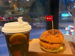 -必胜客(港悦广场店)