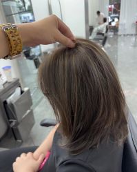 -妃格美发沙龙·烫发·染发