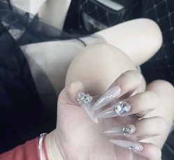 -斯馨·健康美甲美睫