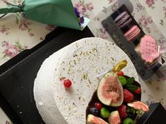 -小苍兰风铃草·礼物蛋糕(沈阳店)