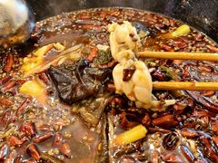 -鸿顺老铁锅美蛙鱼府(解放碑店)