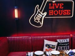 -MOSSO德国餐厅·音乐酒吧(环宇荟店)