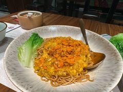 -蟹黄鱼·海派深夜面馆(巨鹿路店)