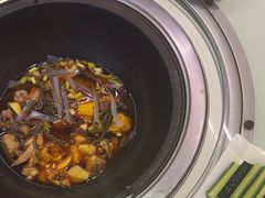 -人民公社铁锅炖·东北菜(卫国道店)