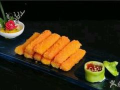 -泰龙城小吃街