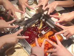 -海底捞火锅鲜切牛肉主题店(长寿路店)