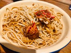 特色蟹脚面-可可大虾武汉土菜大排档(万松园1店)