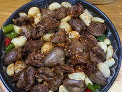 -老东镇啤酒屋海鲜加工·蒸汽海鲜·海鲜烧烤(台东店)