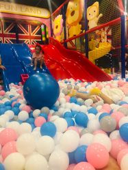 -苏宁红孩子(F6漫时区店)