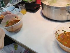 -刘少华贵州小黄牛·鲜牛肉火锅(总店)
