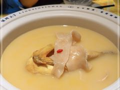 -领鲜天下·焗海鲜·花胶鸡(天目里店)