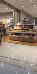 -乐友孕婴童(勒泰中心店)