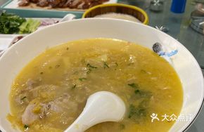 Potato Strips and Sauerkraut Soup