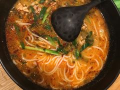 -云味馆过桥米线(皇庭广场店)