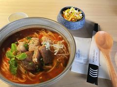 贵州风味红酸汤什锦面-里面·Noodlology(机电院店)