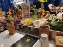 -百品聚旋转火锅(号外店)