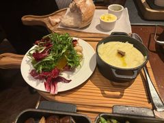 -恰餐厅及酒吧 CHAR Bar & Grill (北京丽都皇冠假日店)