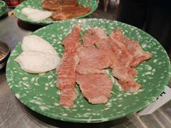 -欧巴炭烤肉오빠숯불구이(南京东路店)