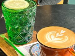 -大碗岛咖啡·苍山绝美窗景(大理古城步行街七年品牌店)