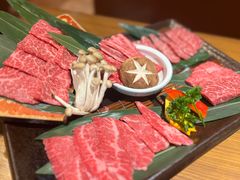 -炼火烤肉店