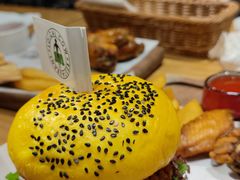 -LO CALCOW卡路力轻食主义餐厅(陆家嘴店)