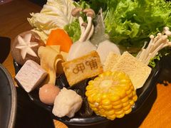 -呷哺呷哺(融创茂店)