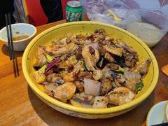 -休记光头香辣蟹干锅(绵竹店)