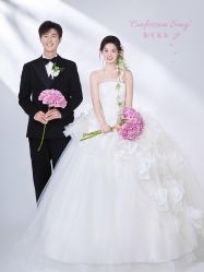 -雅云婚纱摄影工作室旗舰店