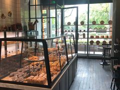 面包甜点陈列柜-81bakery(关山路店)