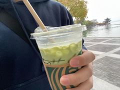 -星巴克(杭州湖滨银泰E区店)