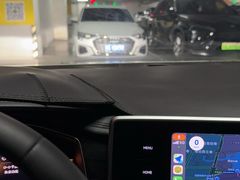 -成都银泰中心-停车场