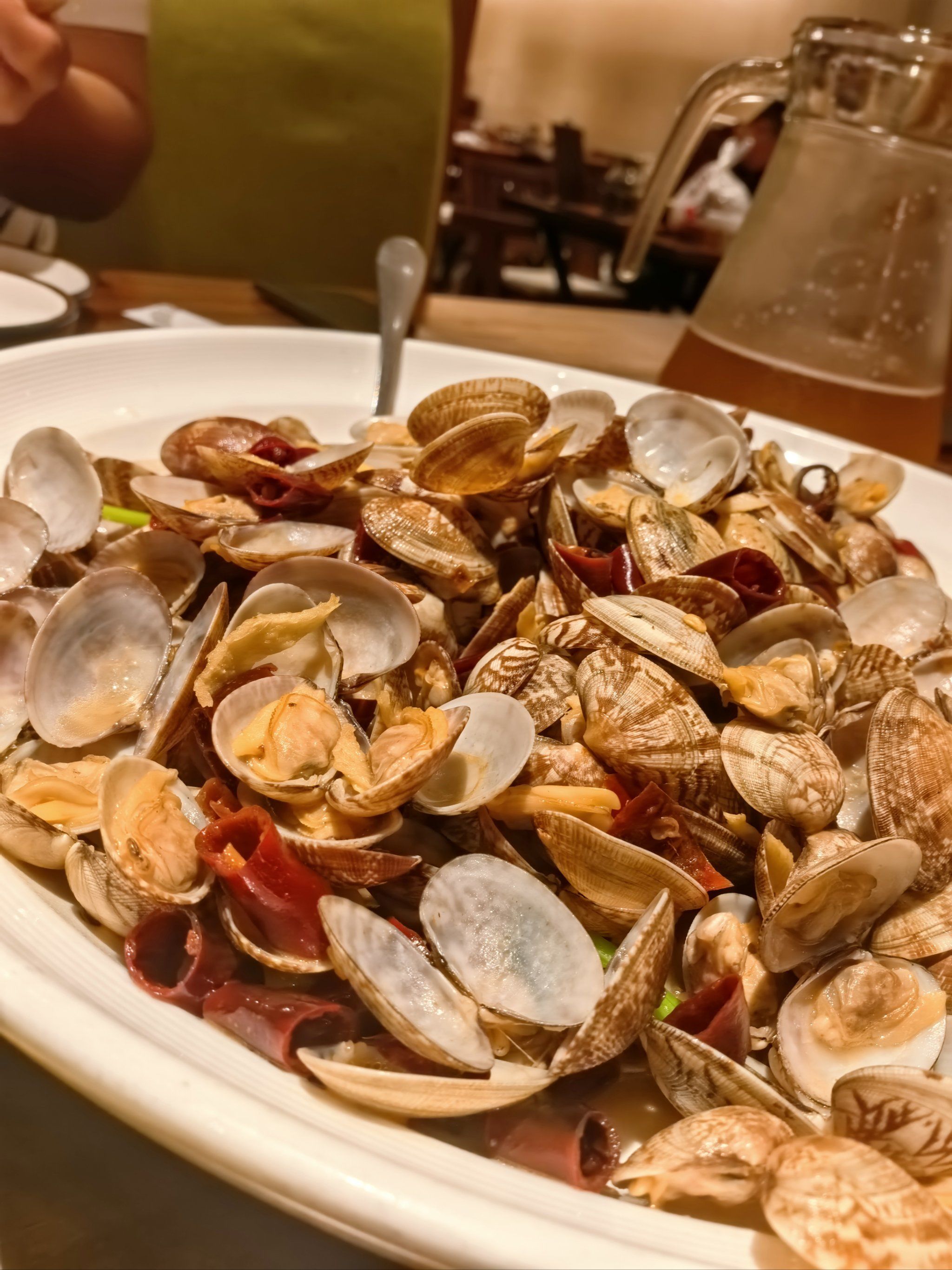 青岛地道小海鲜,红岛蛤蜊新鲜,最好吃的还