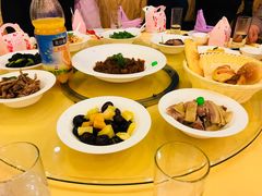 -山明水秀大饭店