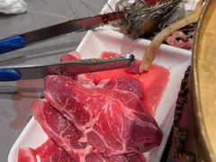 -山焱·炭火自助烤肉(周浦万达店)