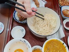 -百年老字号·观振兴蟹黄面·三虾面·苏式面(观前街富仁坊巷店)