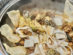 -三里屯土灶炖公鸡地锅鸡(江东店)