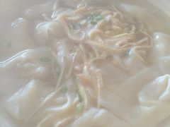 砂锅虾仁馄饨-明将锅贴(五爱路店)