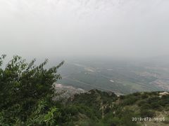 -鸡鸣山旅游风景区
