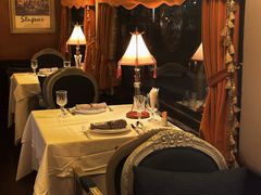 -火车头法国西餐厅