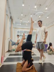 -亚太瑜伽普拉提学院