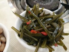 -渝君重庆火锅(嘉宾路店)