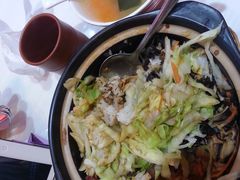 全素煲仔饭+招牌腊味-广东煲仔饭