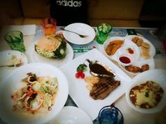 -绿茵阁(体育西分店)