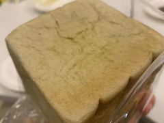 -沁屋面包店(人民东路店)
