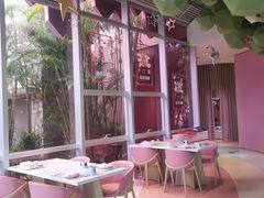 -水桶王国主题餐厅·聚会·生日派对·亲子活动·家庭套餐(亚龙湾希尔顿店)