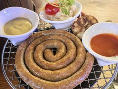 油煎猪肉盘肠-马迭尔德式西餐精酿啤酒屋(中央大街店)