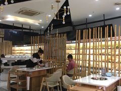 大堂-屋头串串(新街里店)